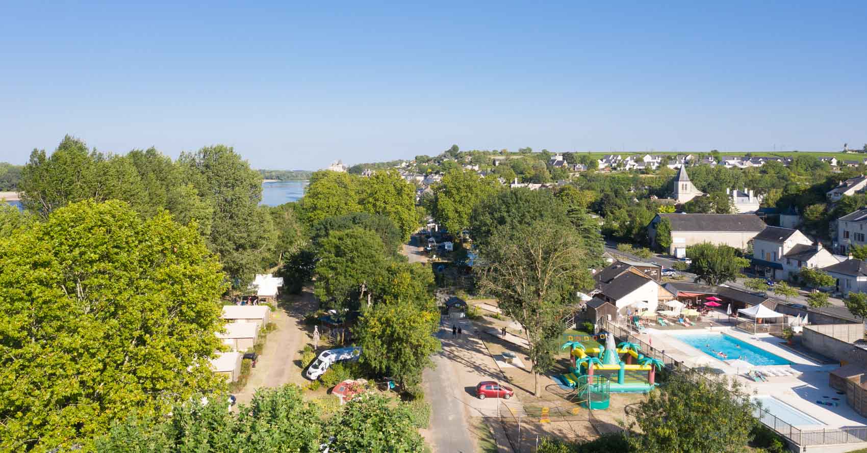 Camping à Saumur avec piscine chauffée