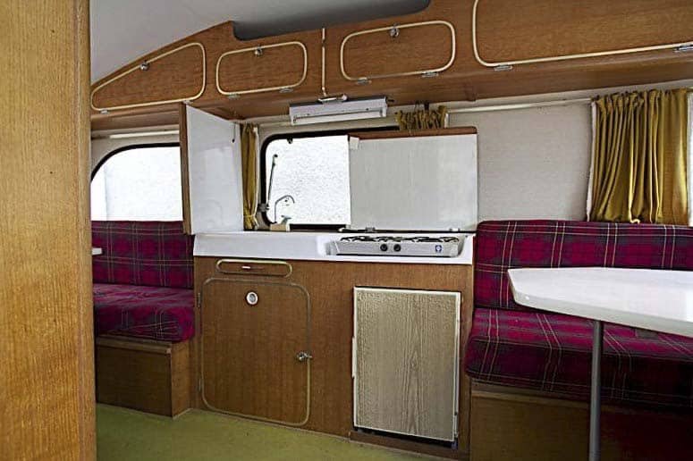 Caravane blege Constructam